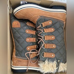 Sorel Dark Olive Boot